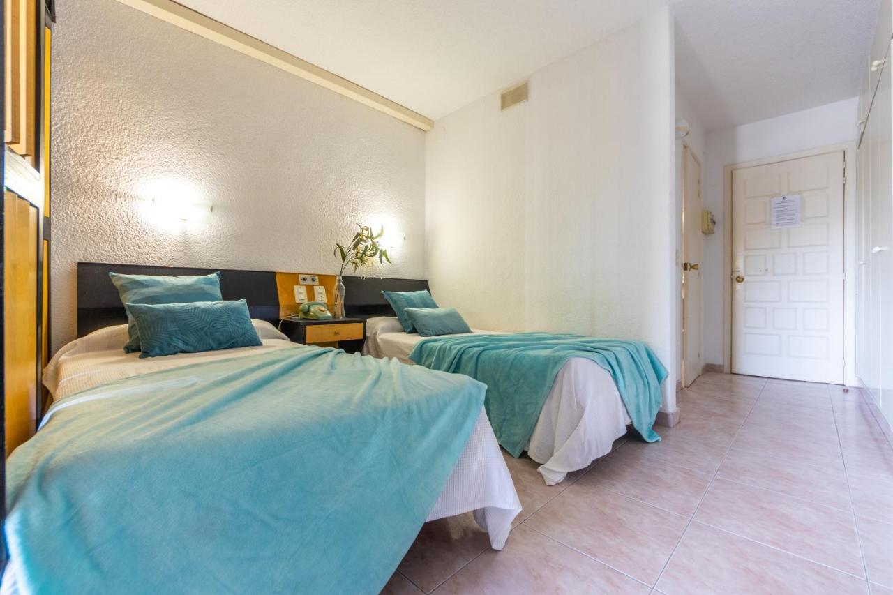 Apartamentos Alboran-Arysal Salou Kültér fotó