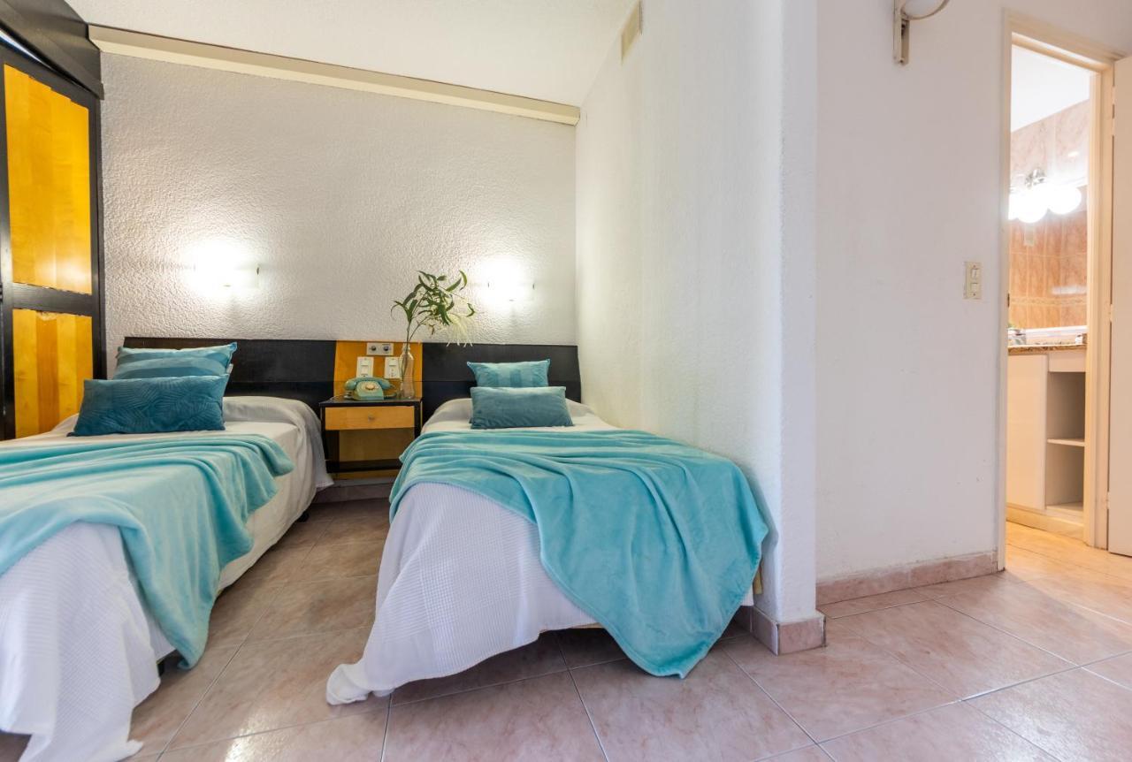 Apartamentos Alboran-Arysal Salou Kültér fotó
