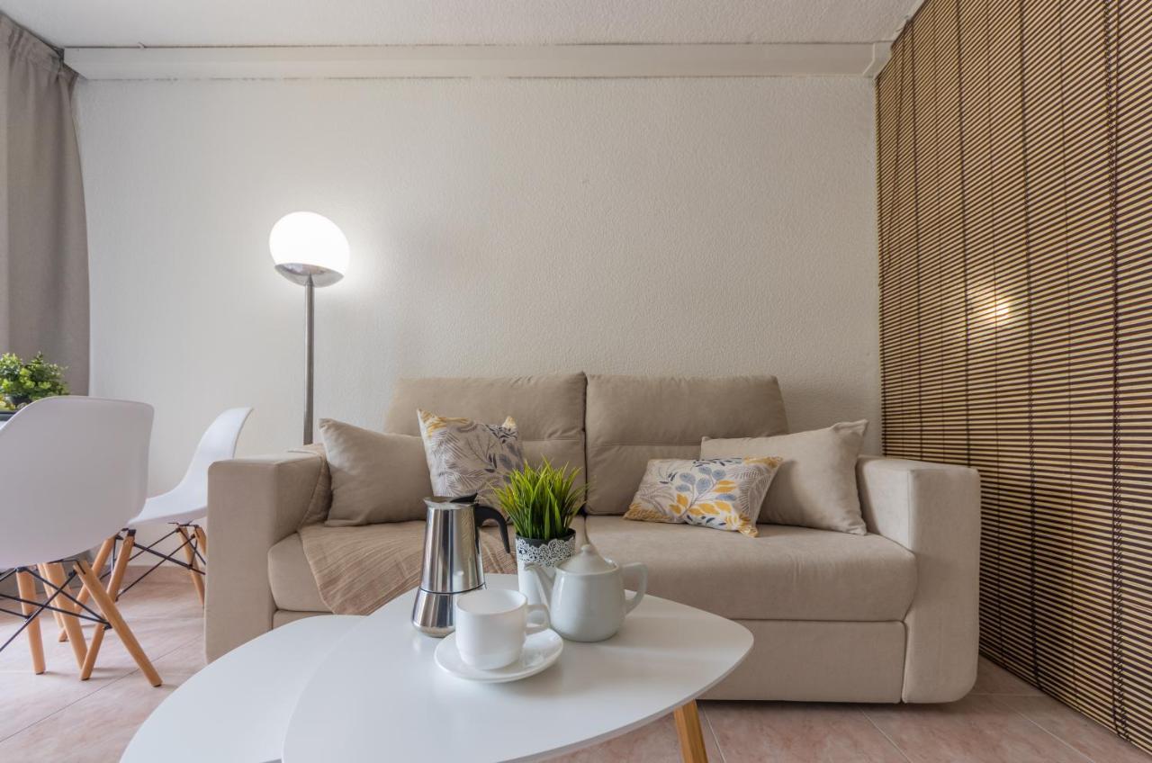 Apartamentos Alboran-Arysal Salou Kültér fotó
